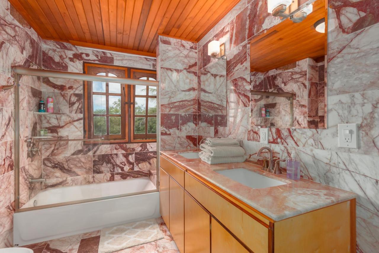 Off-Grid Getaway With Ocean Views In Paradise Pahoa Exterior photo